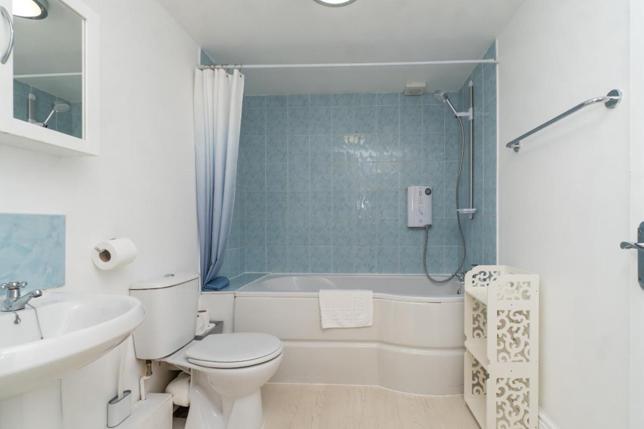 Spacious 2 Bed Southville Flat Near Harbourside Bristol Exterior foto